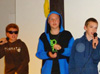 powiększ